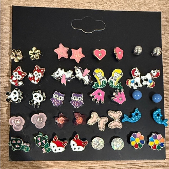 Colorful Assorted Earring Set - Picture 4 of 9